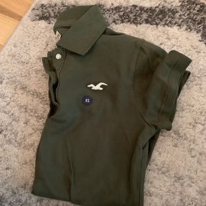 Hollister green polo